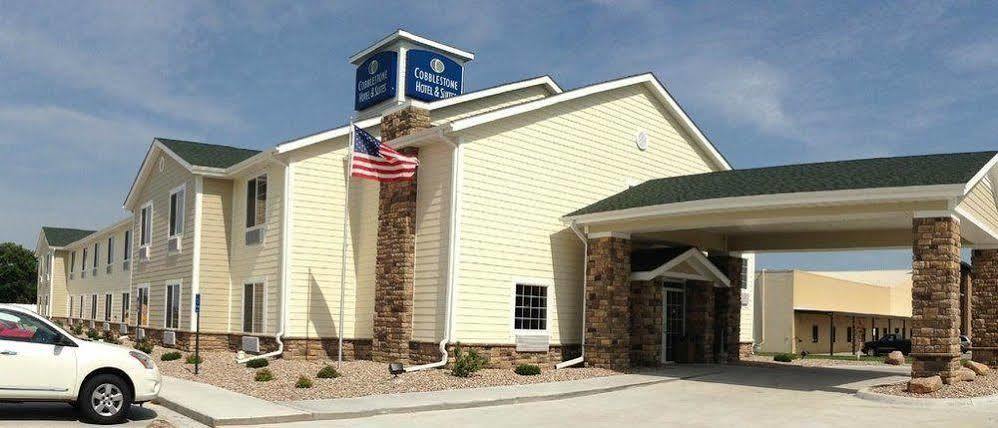 Cobblestone Hotel & Suites - Seward Exterior photo